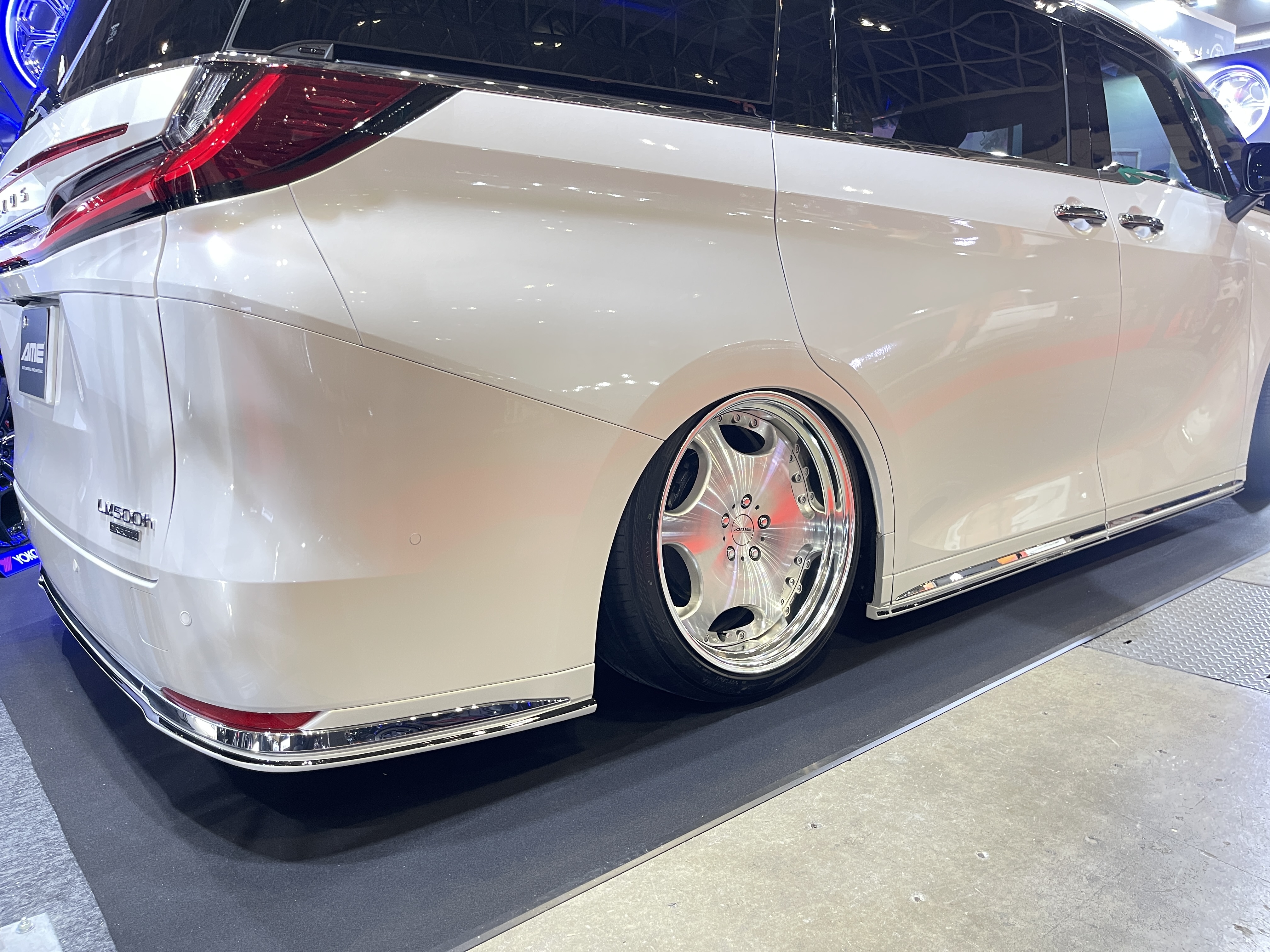 T.product LEXUSLMフルエアロ