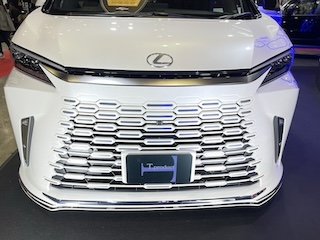 LEXUS LMフロントリップスポイラー